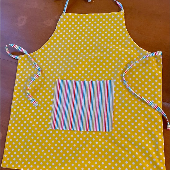 Apron - Picture 5 of 6